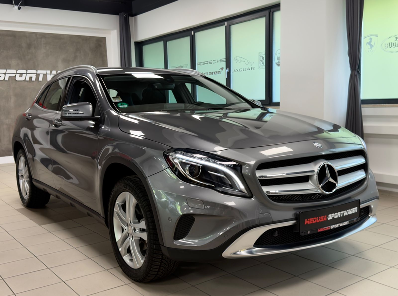 Mercedes-Benz GLA 180 AUT. NUR 13.397KM NAVI XENON TOPZUSTAND! — photo 7