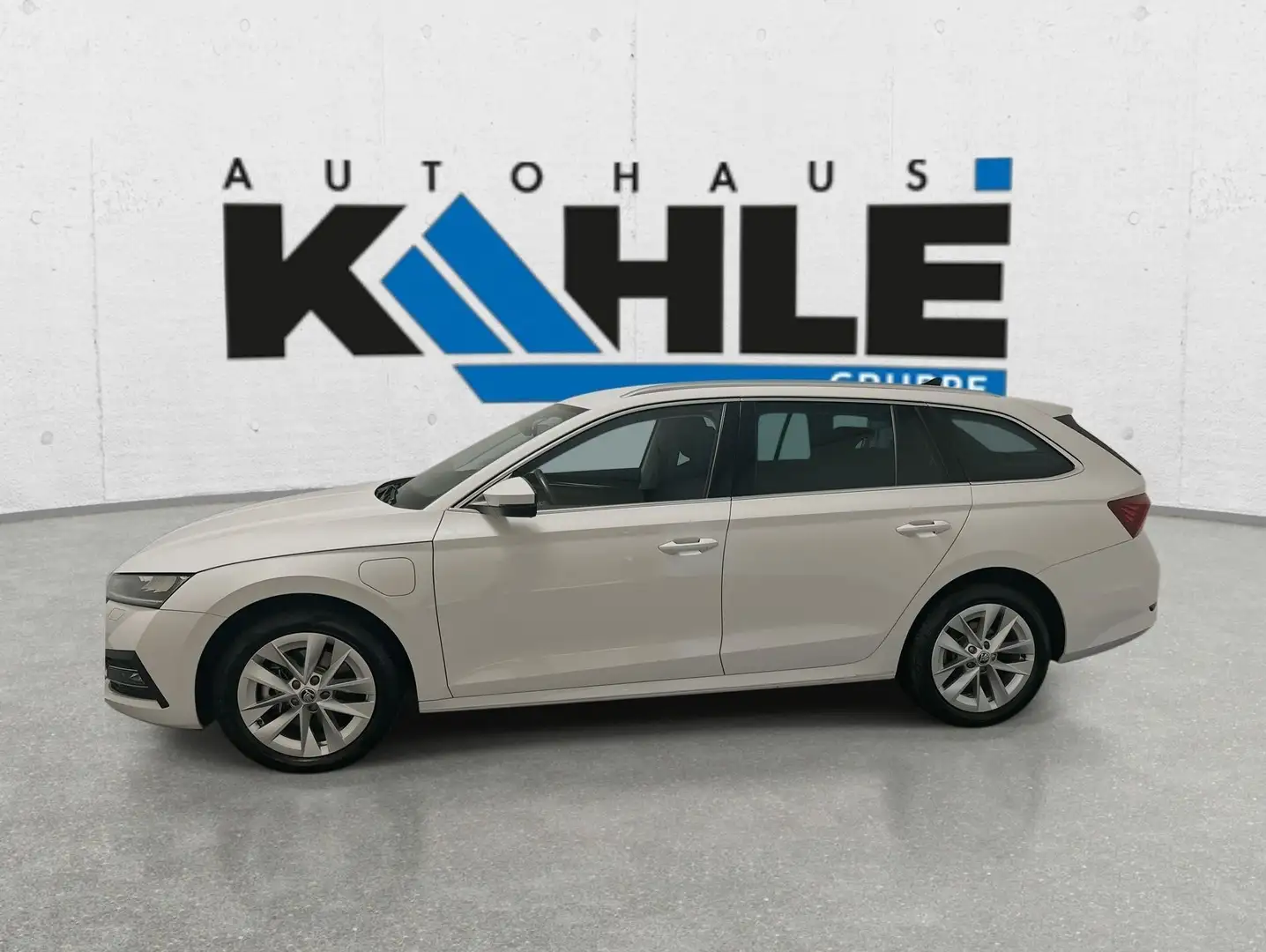 Skoda Octavia Combi 1.4 Style Weiß - 2