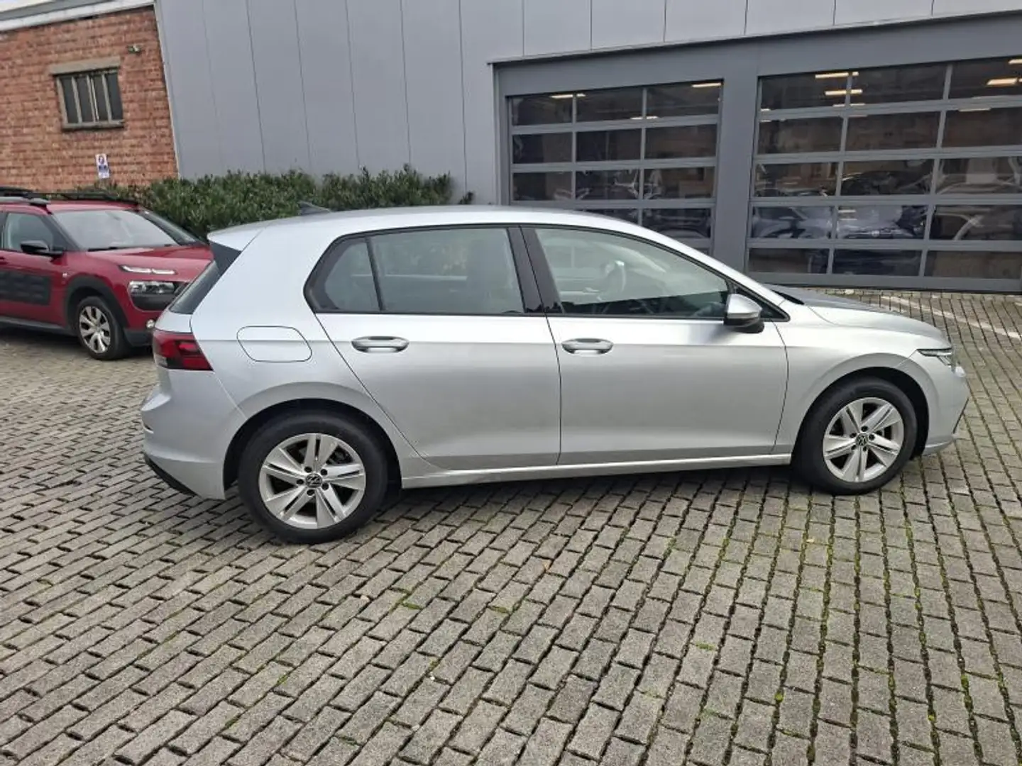 Volkswagen Golf VIII Life Argent - 2
