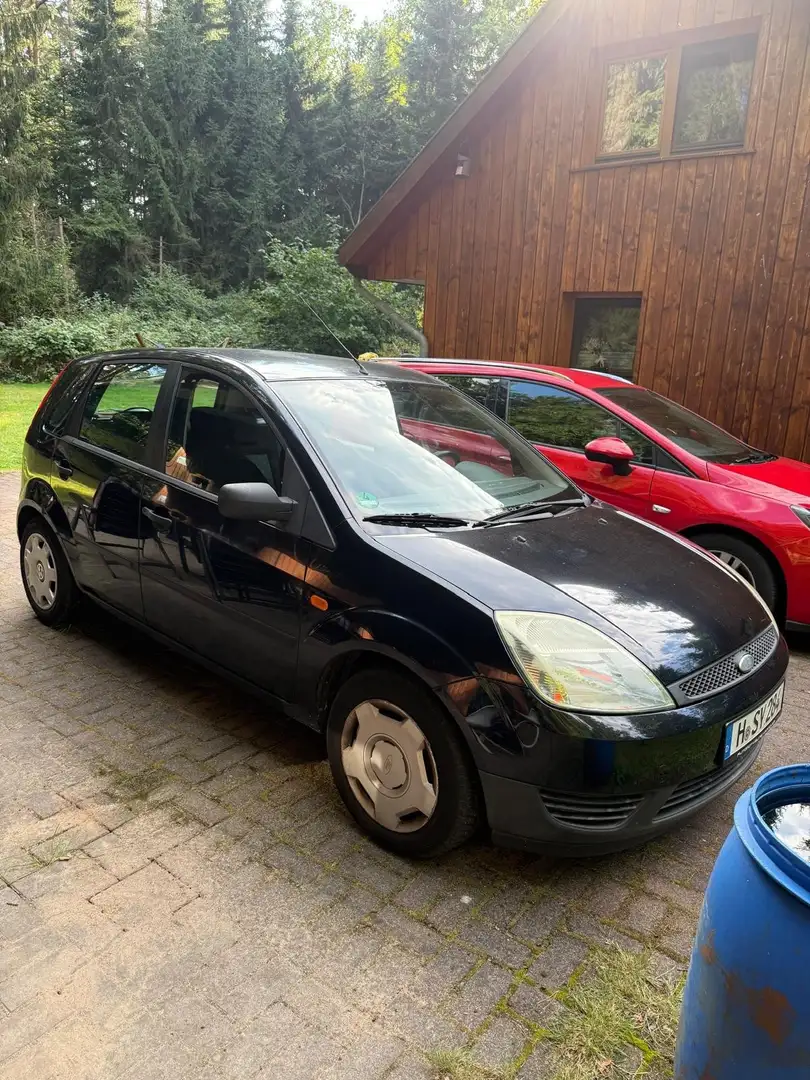 Ford Fiesta 1.3 Viva X - 1