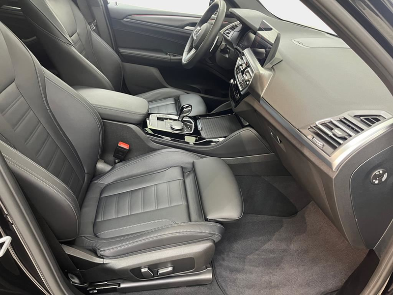 BMW X4 M Sport — photo 14