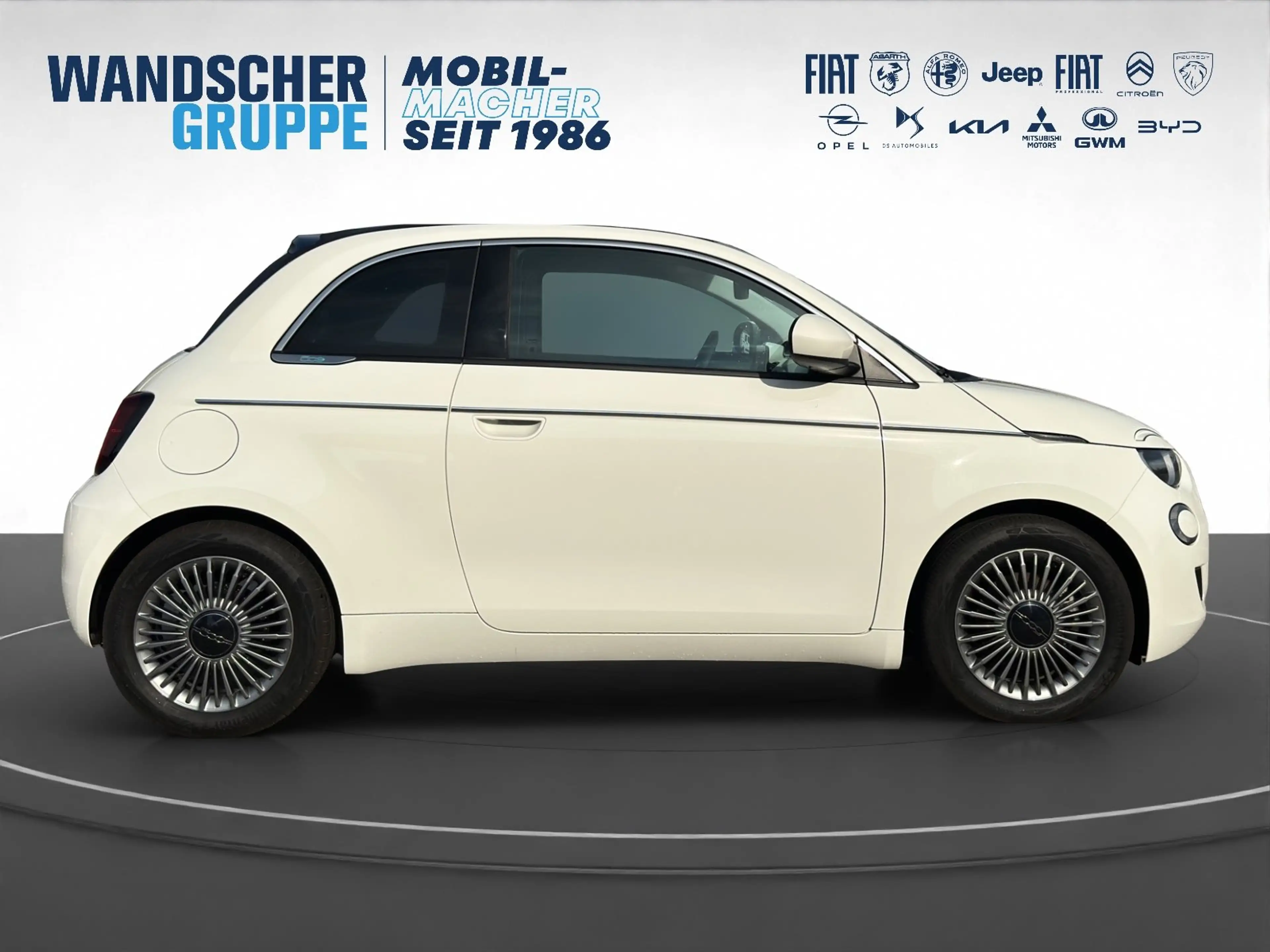 Fiat 500e Cabrio CARPLAY KLIMAA LKA — photo 7