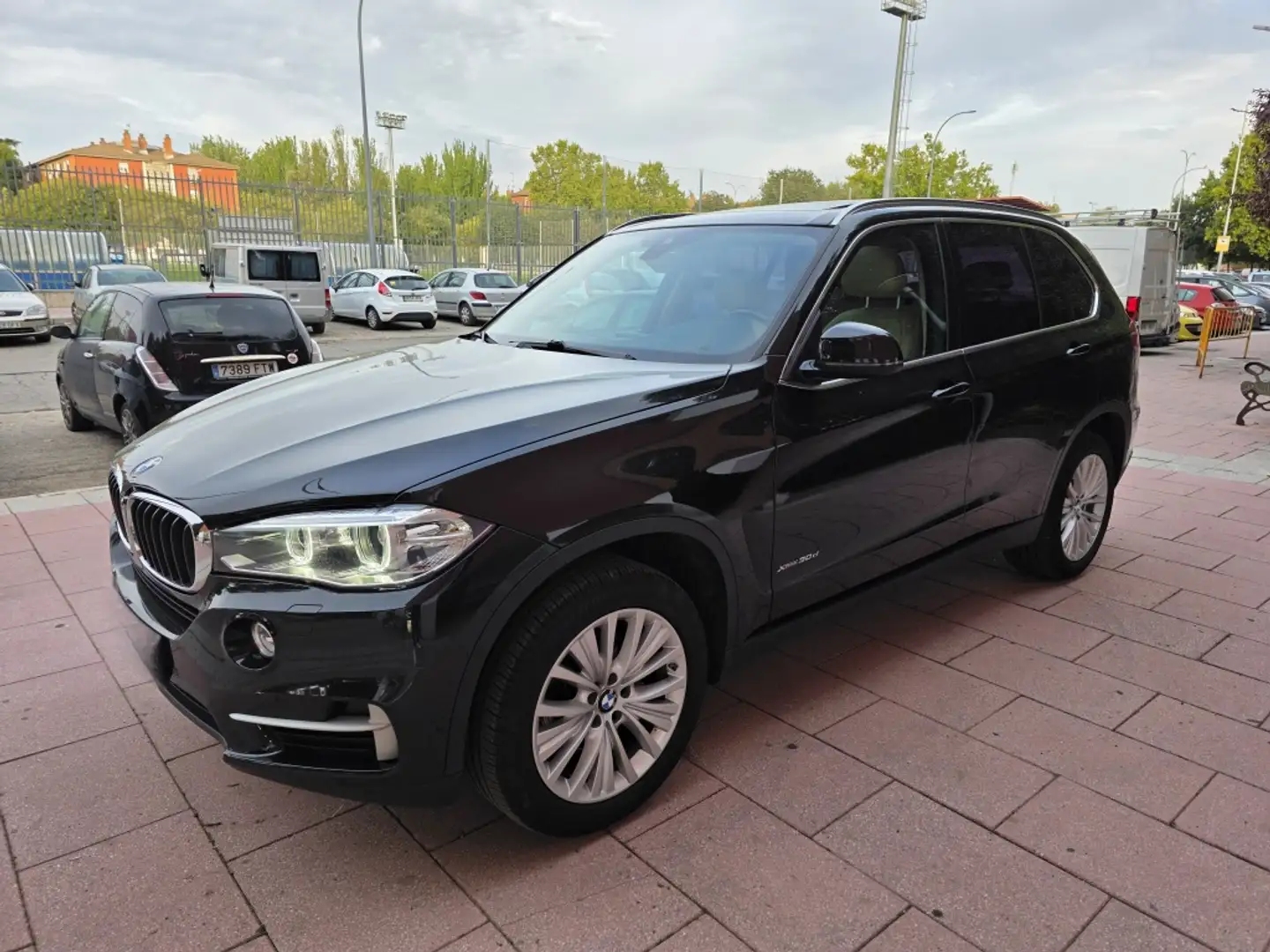 BMW X5 xDrive 30dA Negro - 1