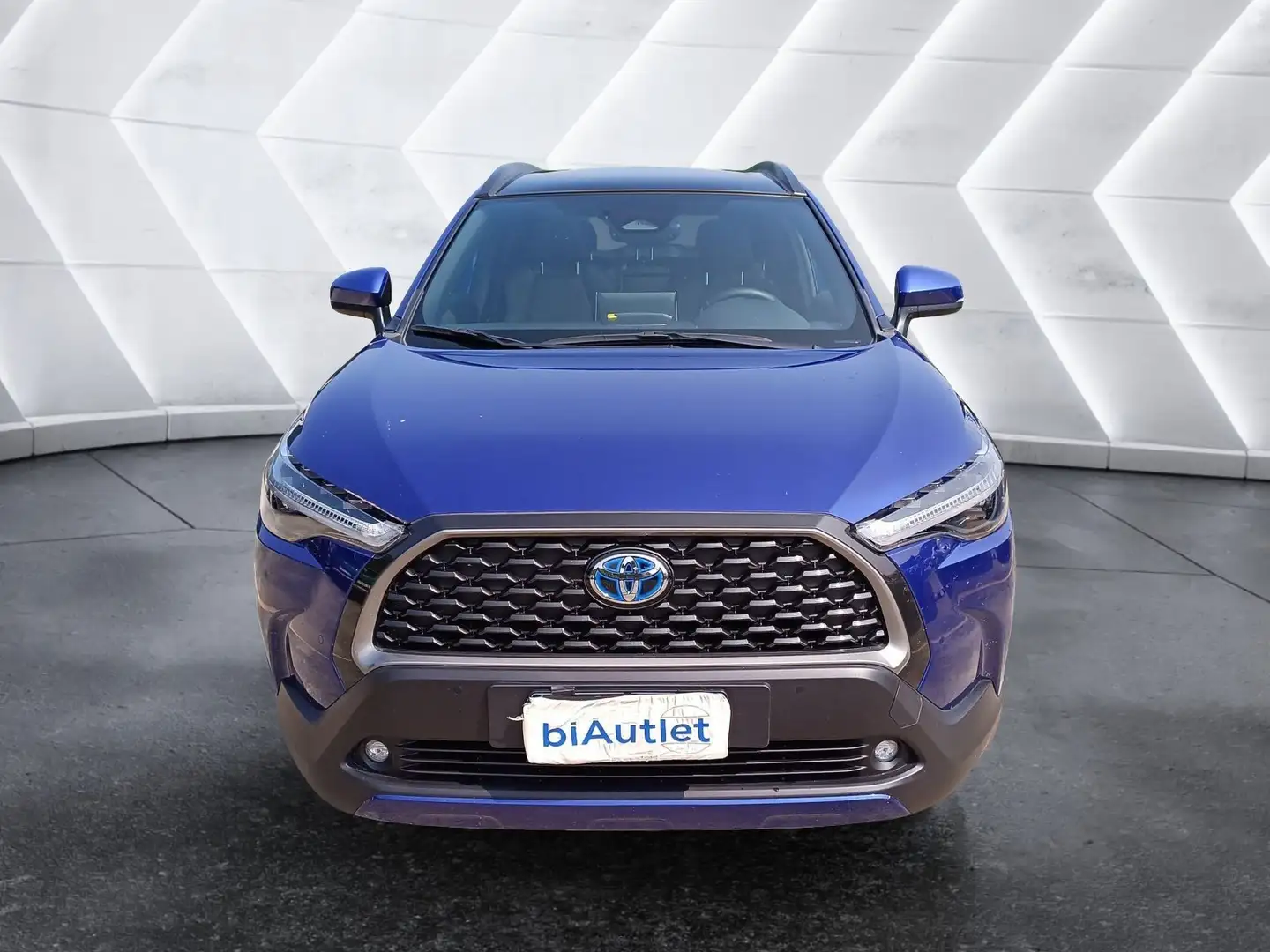 Toyota Corolla Cross 2.0h Lounge 4wd 197cv e-cvt Blu/Azzurro - 2