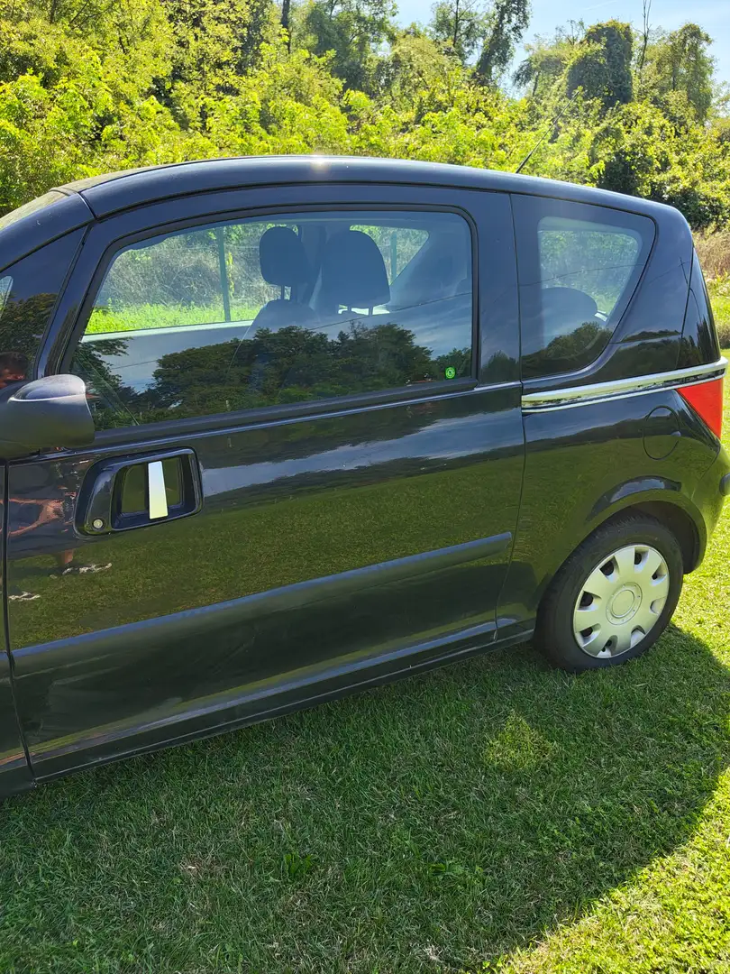 Peugeot 1007 10071.4 Happy c/radio Nero - 2
