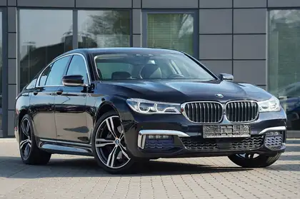 Annonce voiture d'occasion BMW 740 - CARADIZE