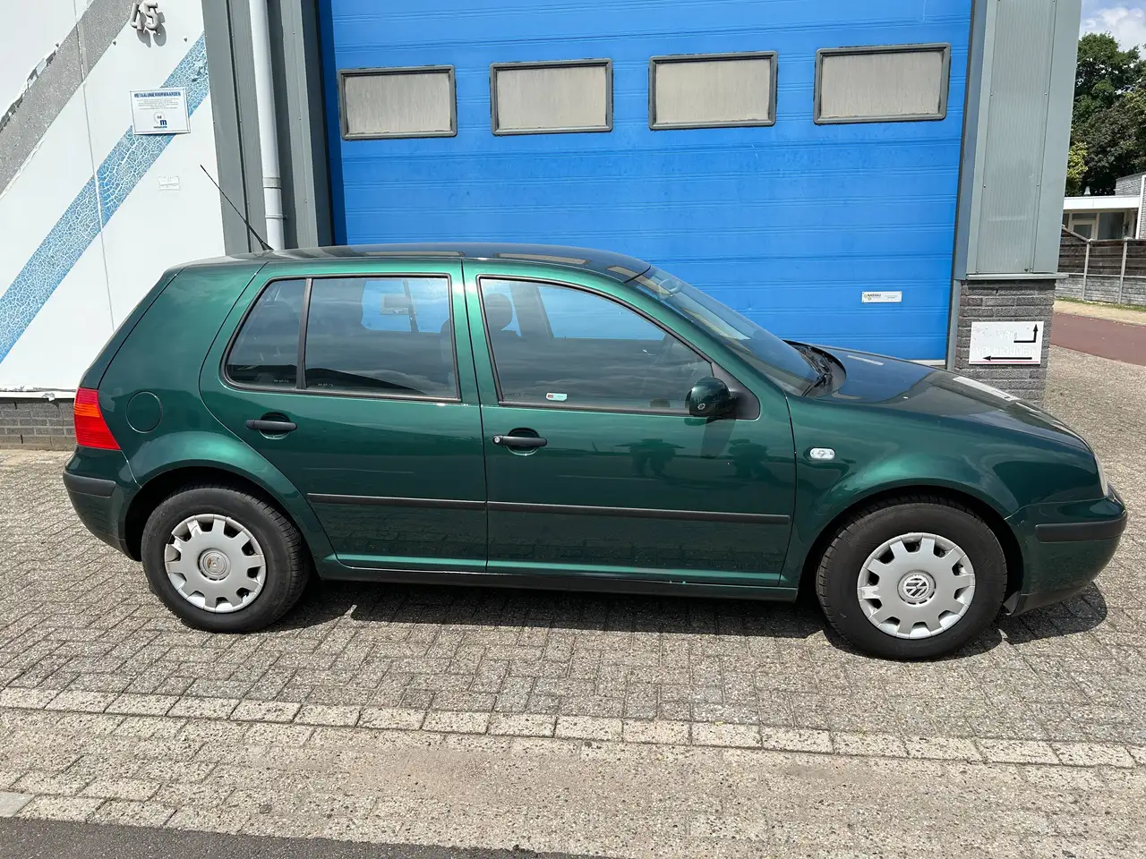 Volkswagen Golf 1.6 Trendline Automaat, foto 3