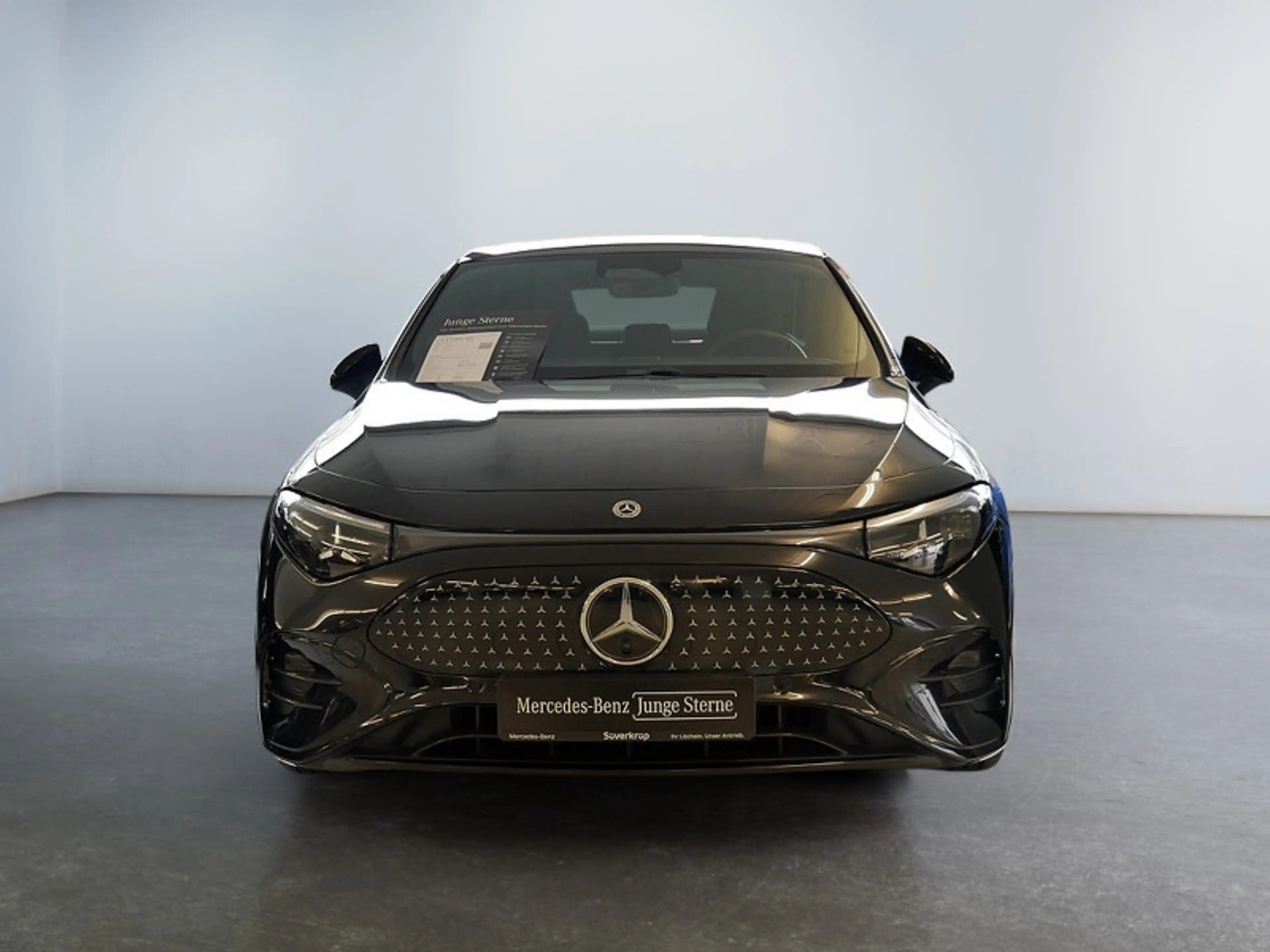 Mercedes-Benz CLA 250 + EQ , AMG NIGHT PREMIUM MEMO DISTR PANO — photo 4