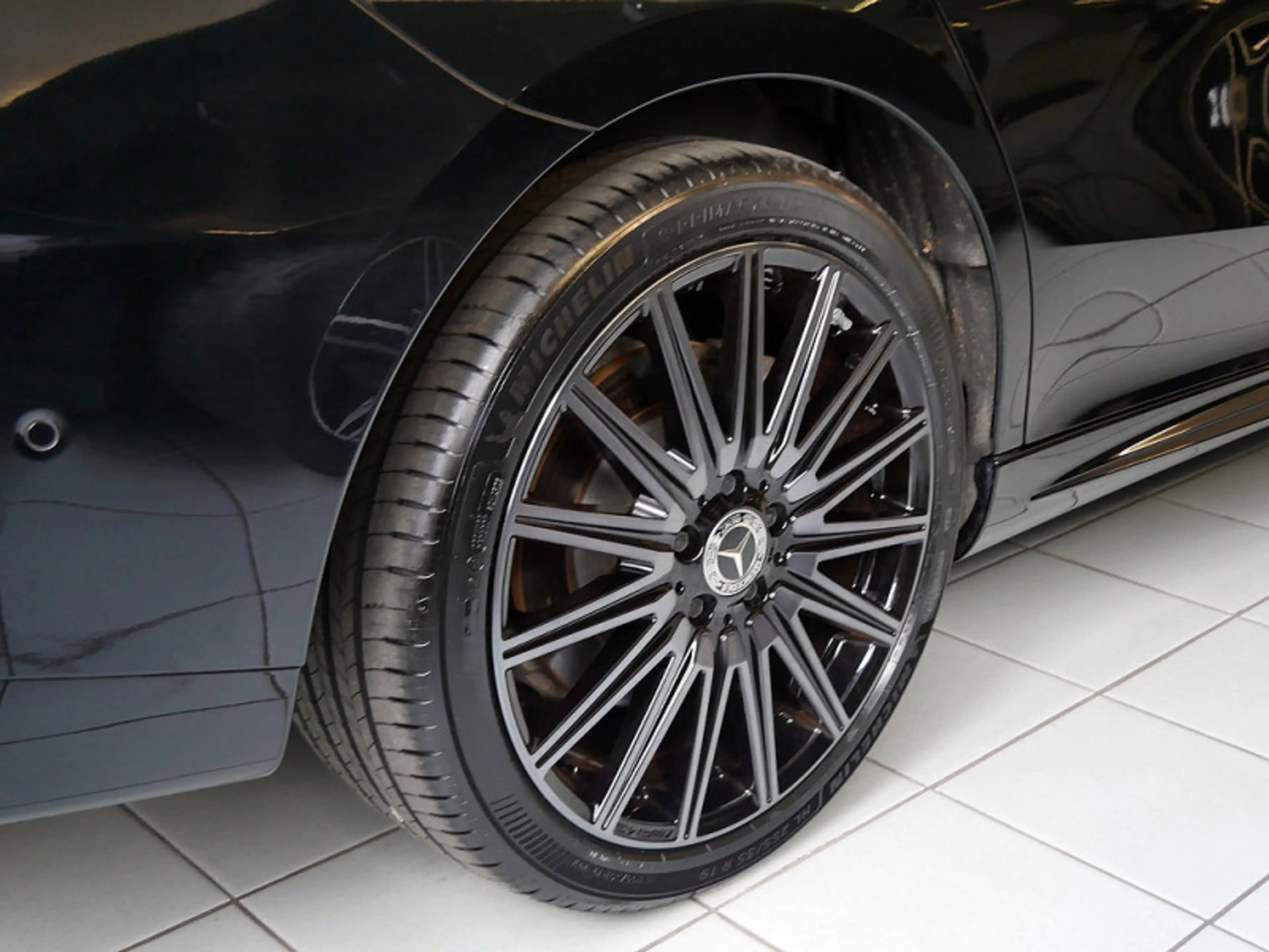 Mercedes-Benz CLA 250 + EQ , AMG NIGHT PREMIUM MEMO DISTR PANO — photo 12
