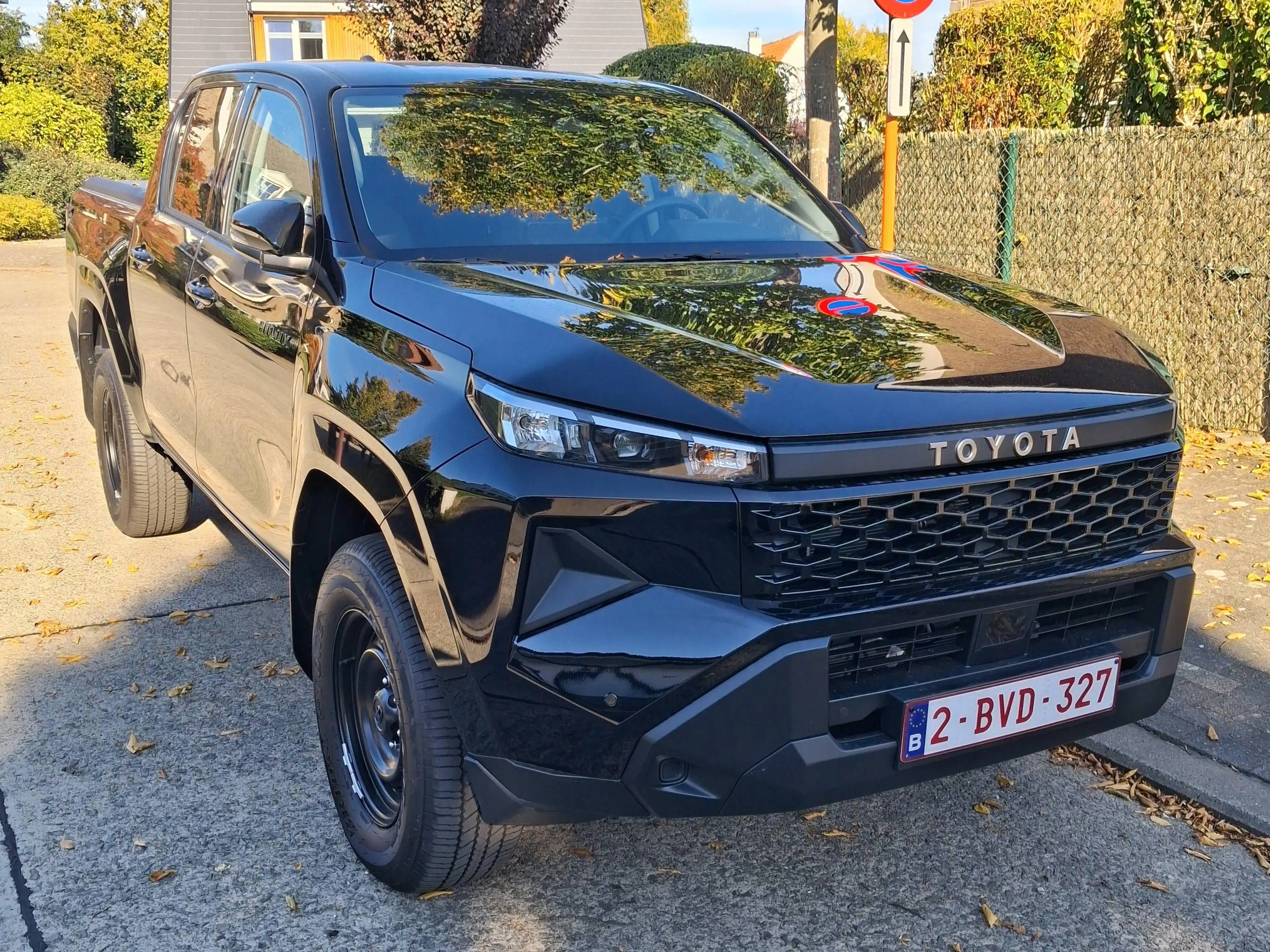 Toyota Hilux 2.8 D-4D 4WD Invincible ERC — photo 6