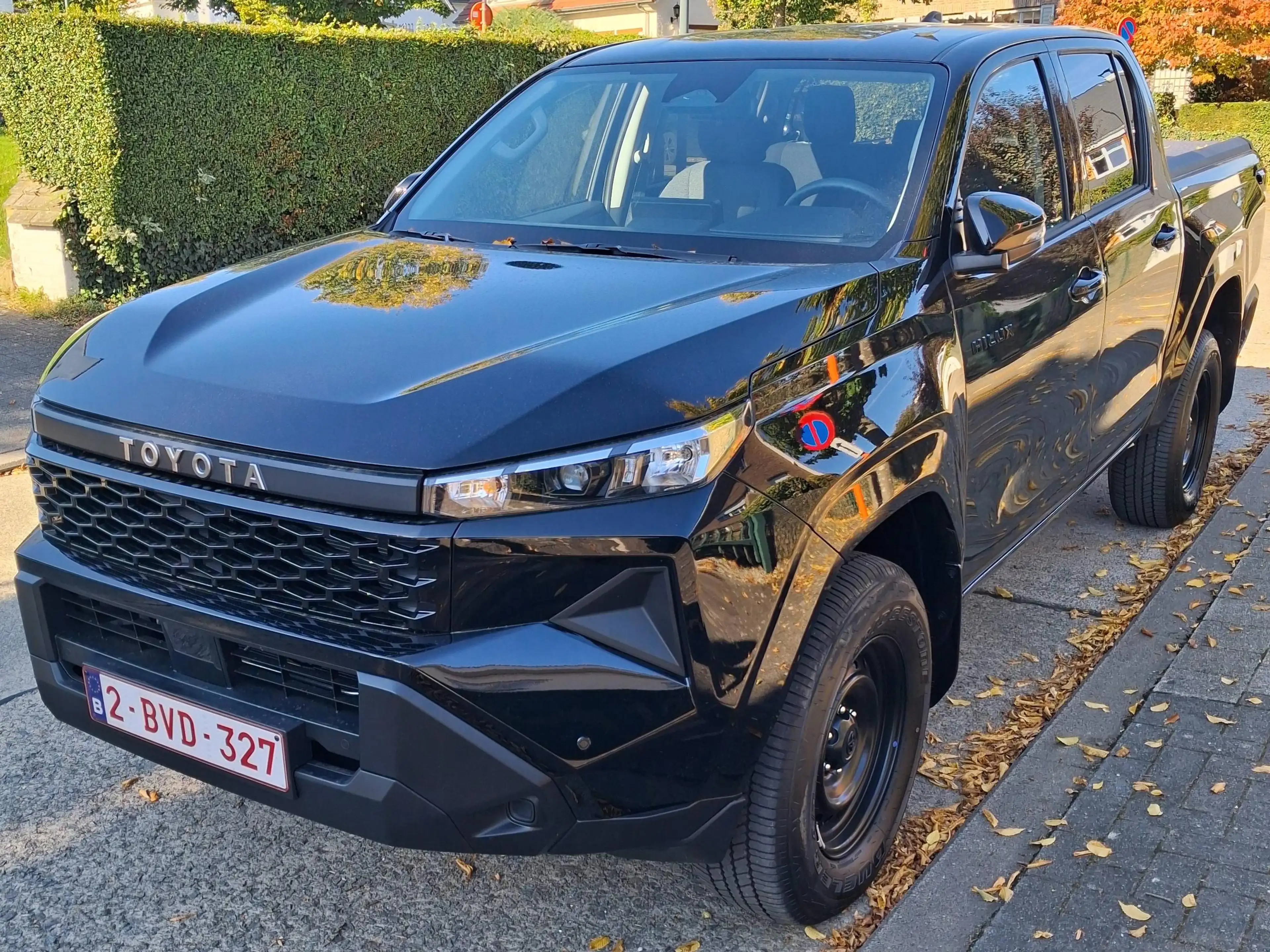 Toyota Hilux 2.8 D-4D 4WD Invincible ERC — photo 4