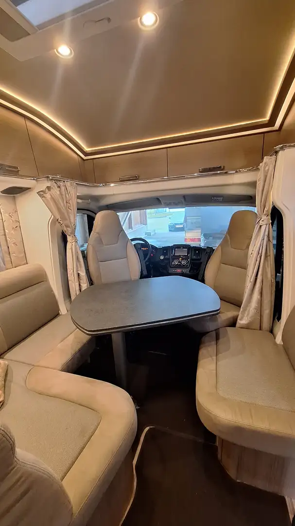 Caravans-Wohnm Carthago T490LE Malibu Blanc - 2