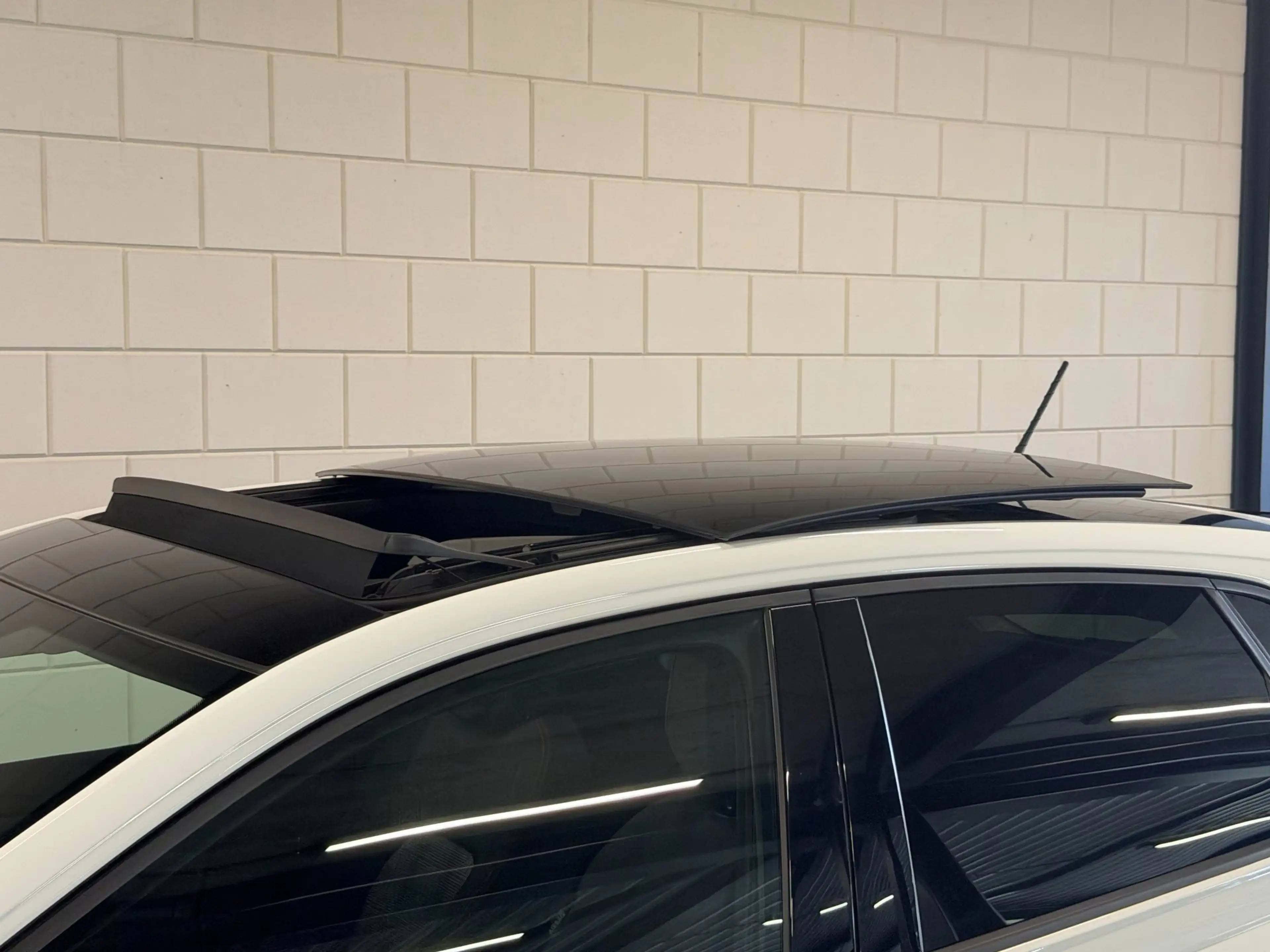 Volkswagen Polo GTI 2.0 TSI | PANO | BEATS | 1E EIG | DEALER | ACC | V — photo 34