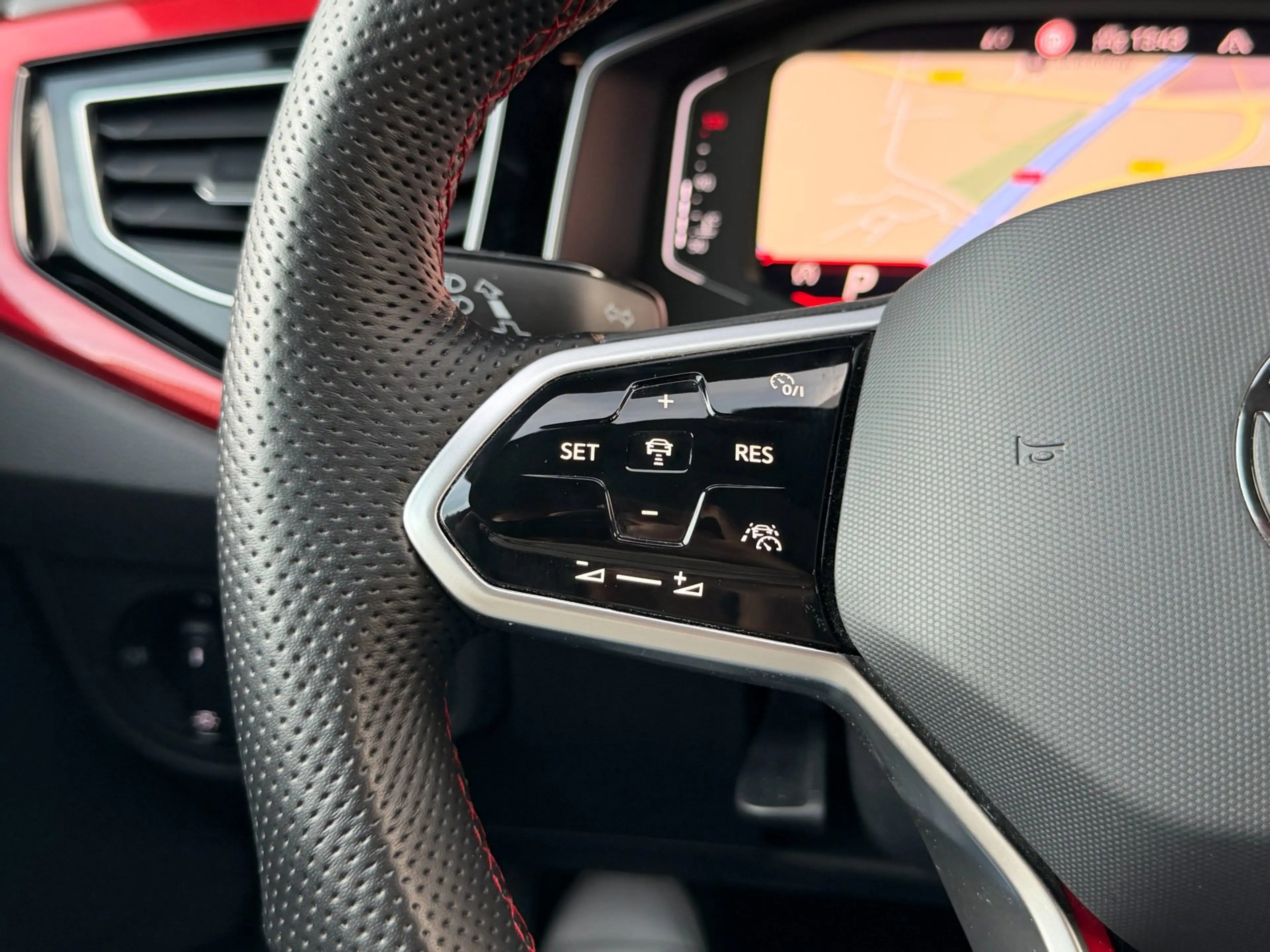Volkswagen Polo GTI 2.0 TSI | PANO | BEATS | 1E EIG | DEALER | ACC | V — photo 31