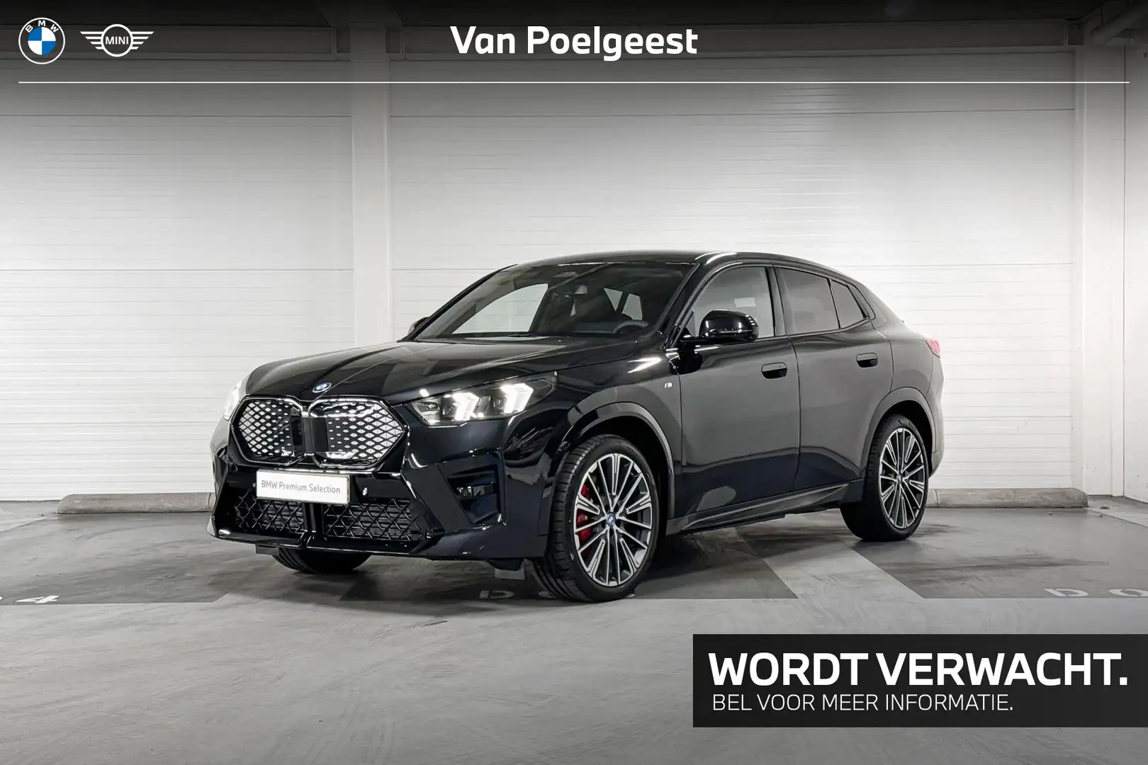 BMW iX2 eDrive20 | M-Sport Pro | Innovation Pack | Driving Zwart - 1