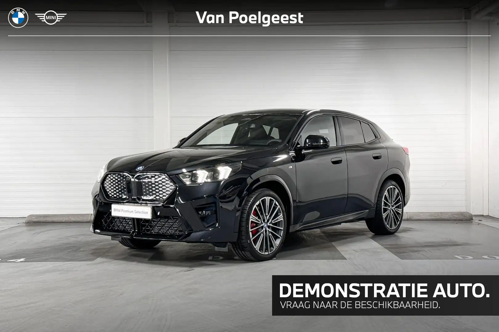 BMW iX2 eDrive20 | M-Sport Pro | Innovation Pack | Driving Noir - 1