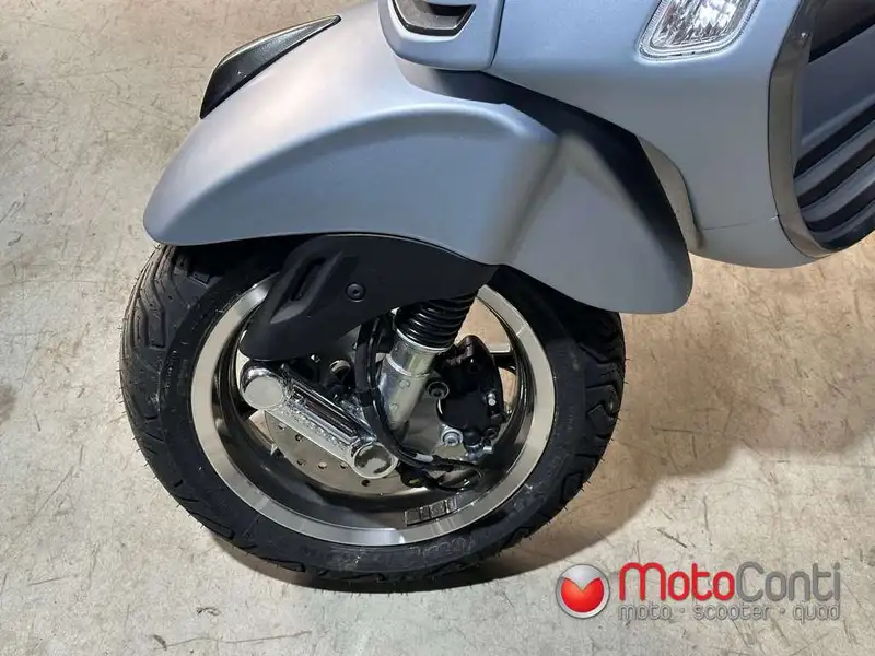 Vespa Primavera 50 - foto 6