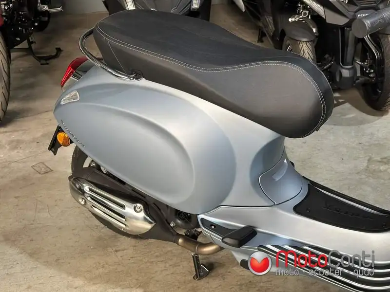 Vespa Primavera 50 - foto 3