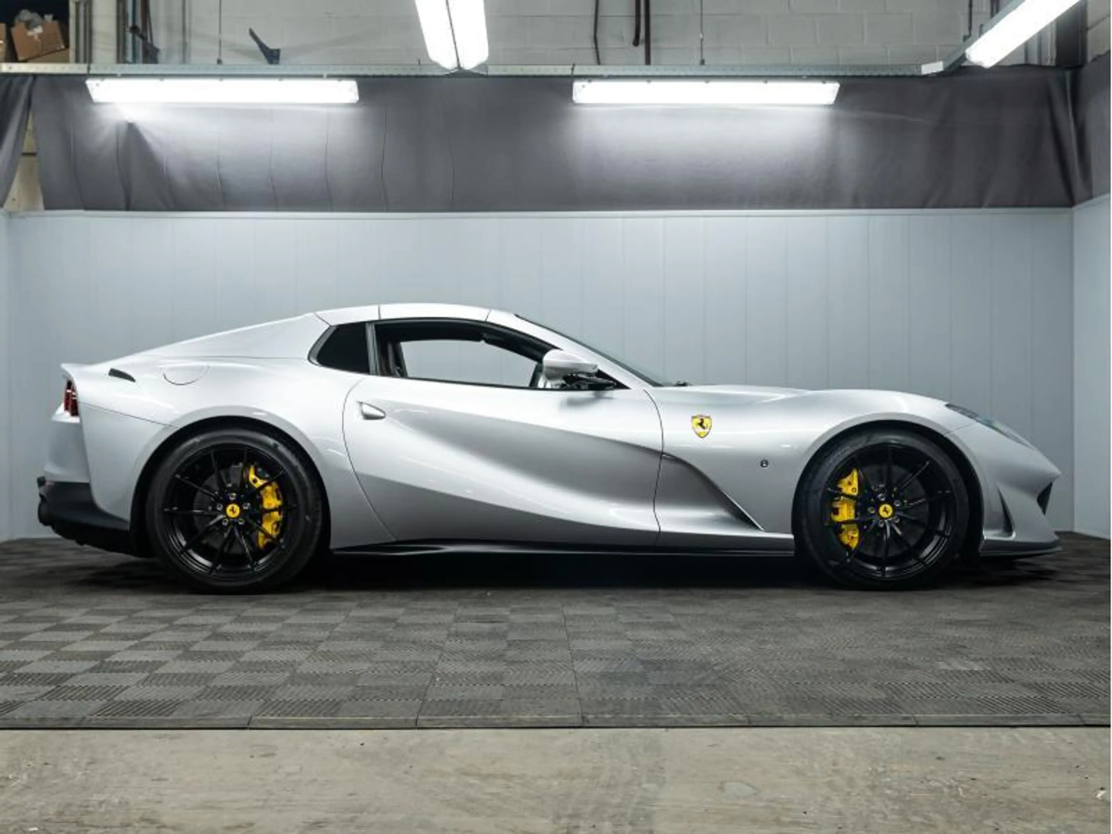 Ferrari 812 GTS — photo 2
