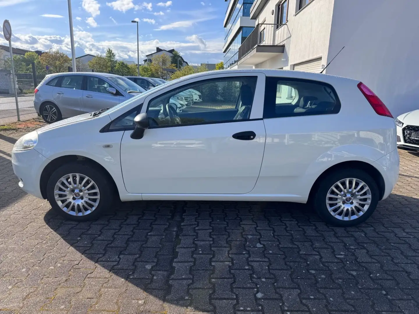 Fiat Punto Pop Klima Weiß - 2
