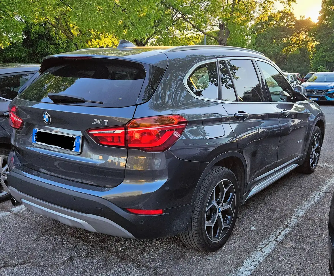 BMW X1