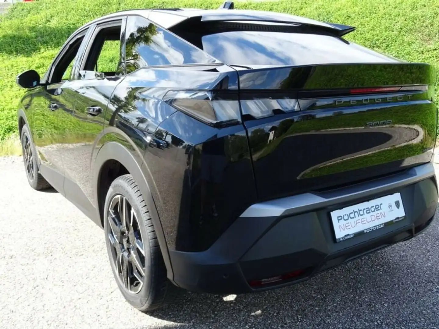 Peugeot 3008 Hybrid 145 Allure e-DCS6 Schwarz - 2