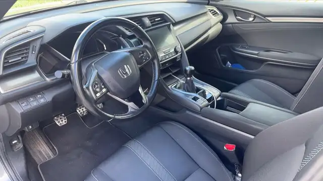 Honda Civic view 8