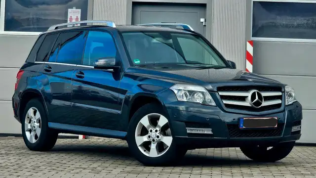 Mercedes-Benz GLK 350 CDI 4Matic AHK Navi Klima Shzg Temp