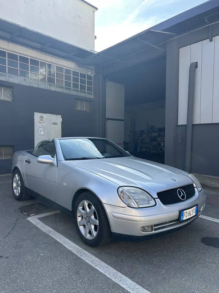 Mercedes-Benz SLK 200, foto 1