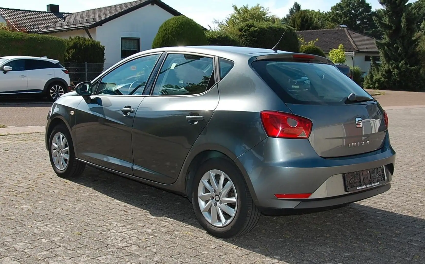 SEAT Ibiza 1.2 Style Gris - 2