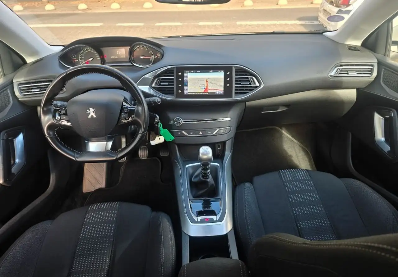 Peugeot 308 308 — photo 3