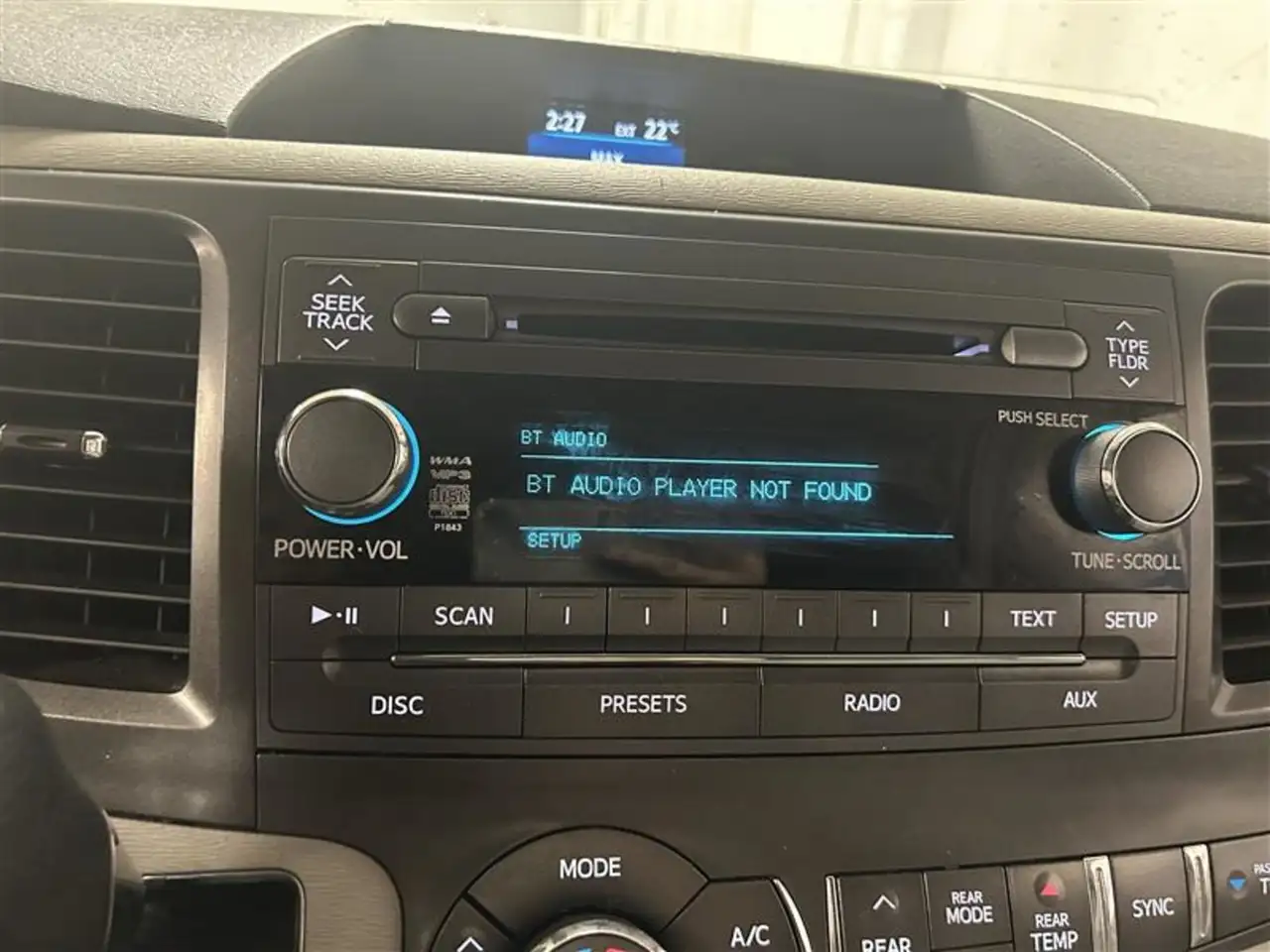 Toyota Sienna снимка Toyota Sienna