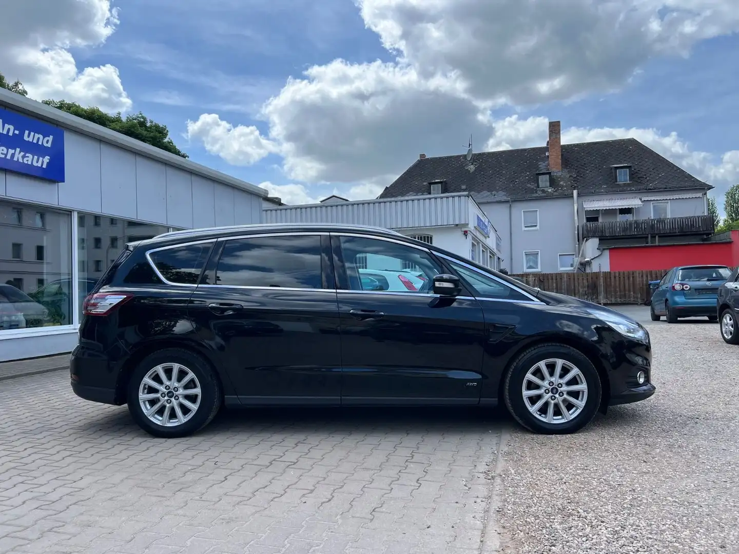 Ford S-Max S-MAX Titanium AWD 2-Hand 7-Sitzen Automatik Noir - 2