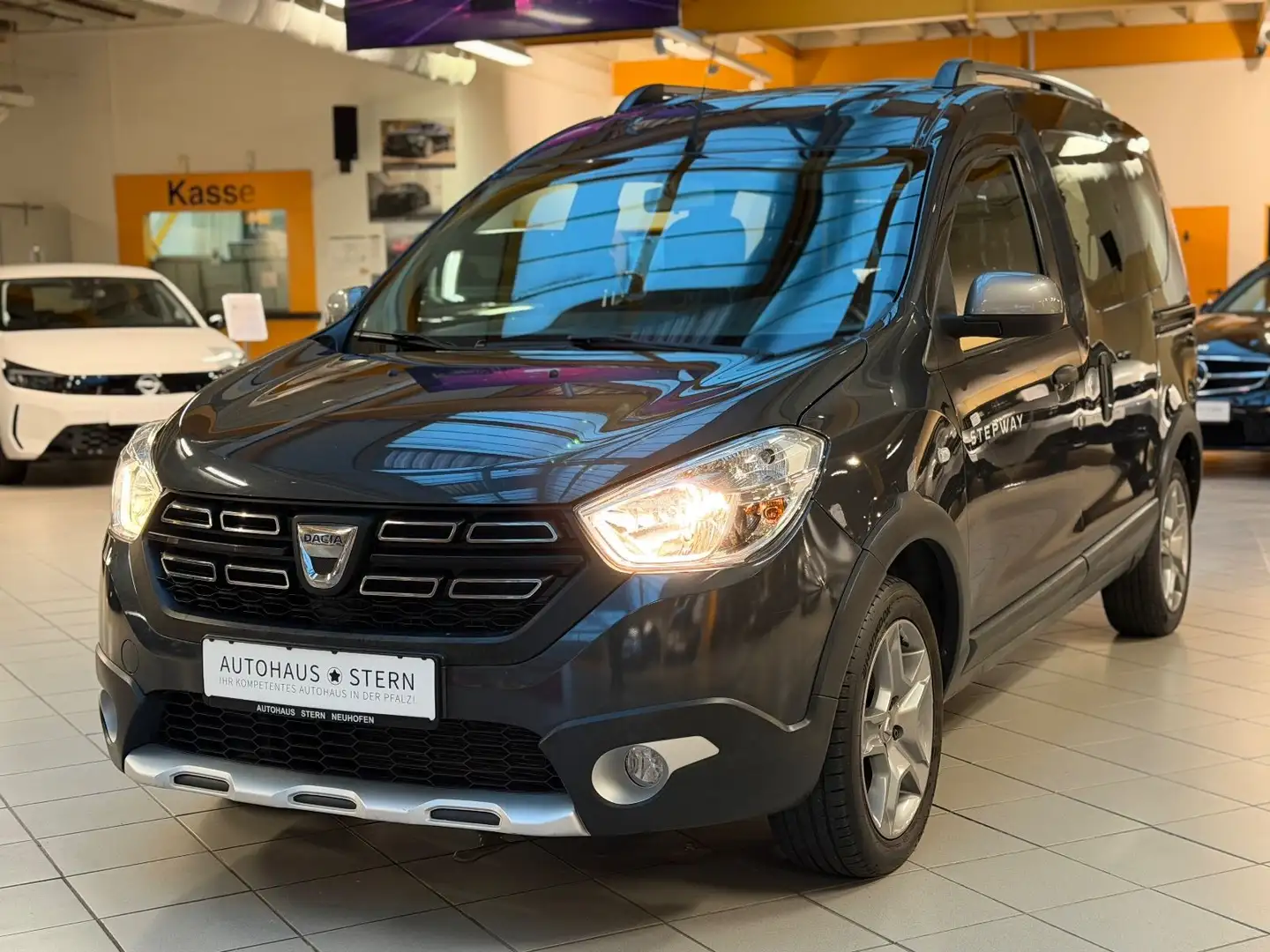 Dacia Dokker Stepway Plus|Kamera|Klima|Navi|SHZ|isofix Серый - 1