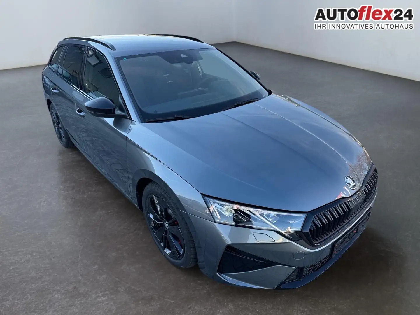 Skoda Octavia RS 2,0 TSI DSG Matrix, Navi 13,  2 x PDC, el.He... - 2