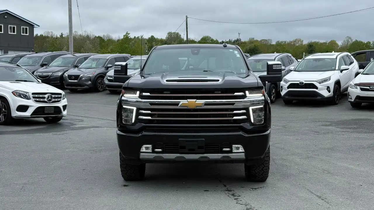 Chevrolet Silverado 2500 снимка Chevrolet Silverado 2500