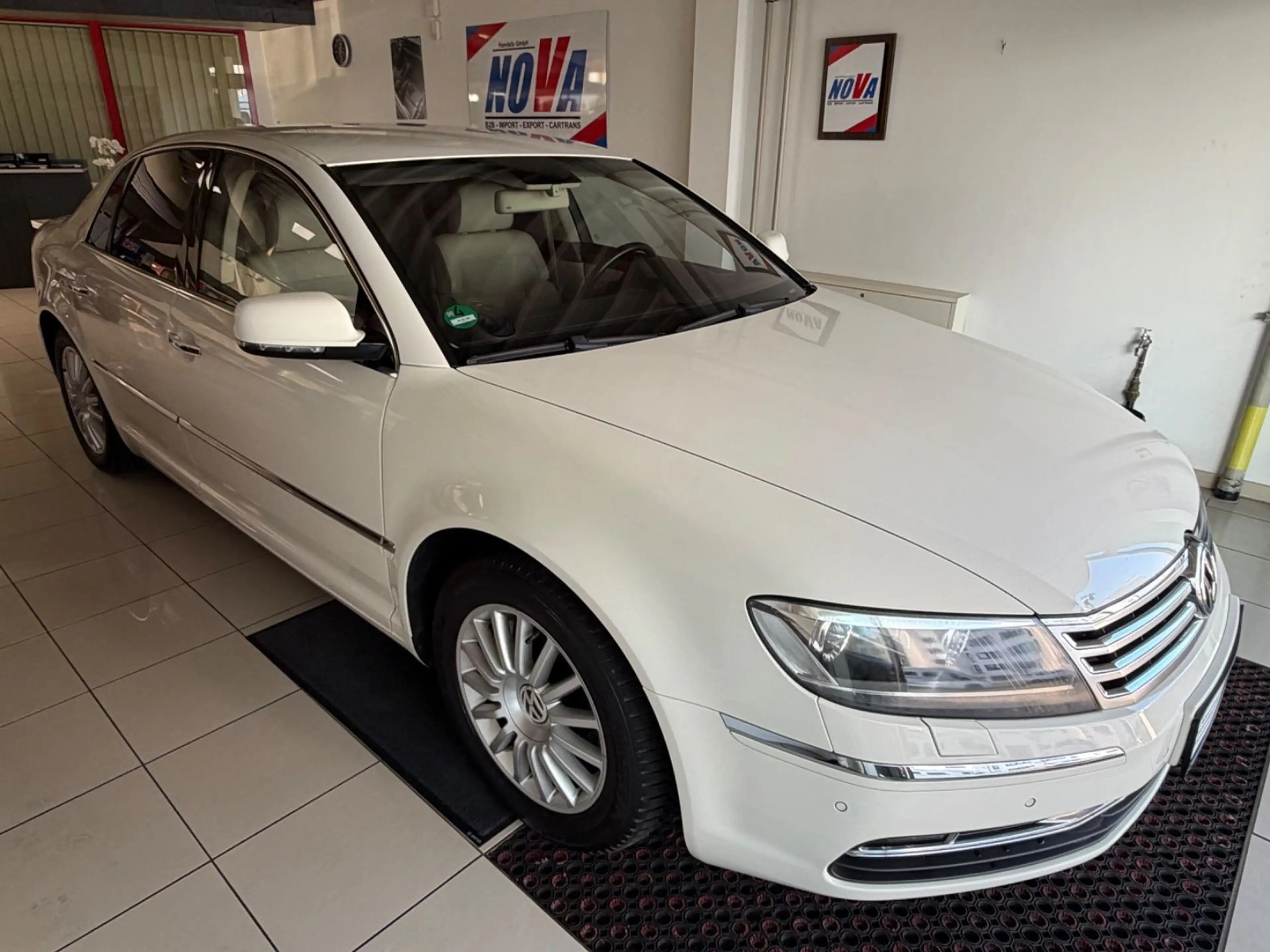 Volkswagen Phaeton 3.0 V6 TDI*KEYGO*MASSAGE*STNDHZ*TÜV NEU! — photo 7