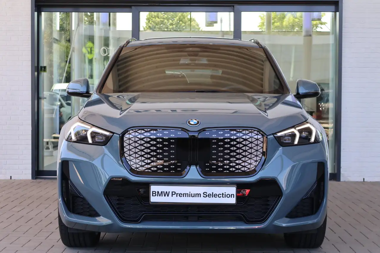 BMW iX1 2026