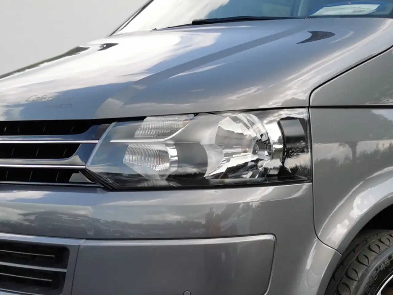 VOLKSWAGEN T5 CALIFORNIA BEACH 2.0 TDI 179CH - CHAUFFAGE STATIONNAIRE - BVM - ATTELAGE - 87400 KMS