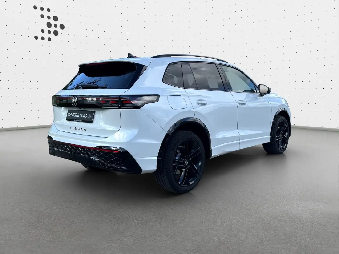 Volkswagen Tiguan R-Line 2.0 TDI 4M PANO*H&K*AHK*BLACKSTYLE Weiß - 2