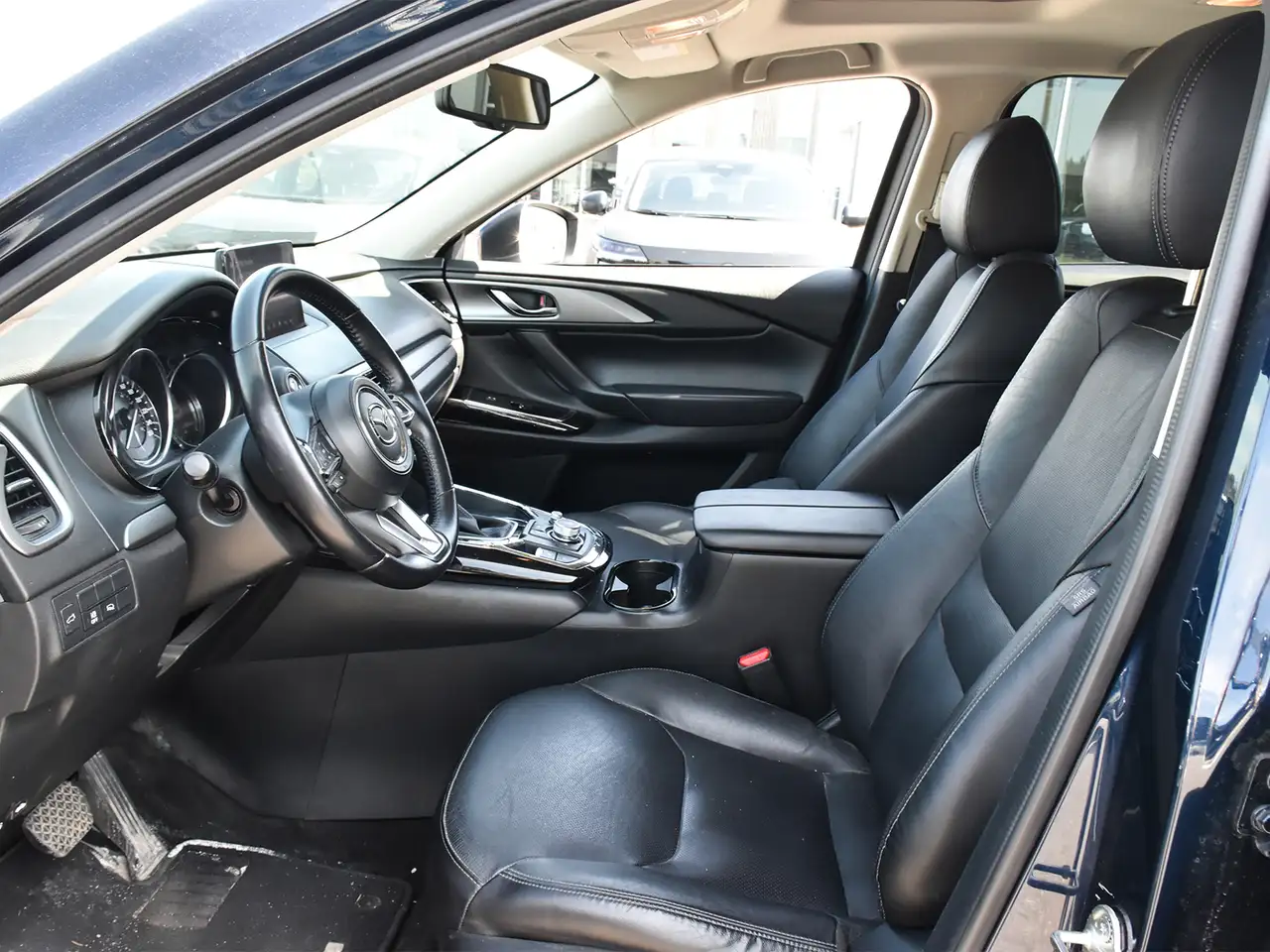 Mazda CX-9 снимка Mazda CX-9