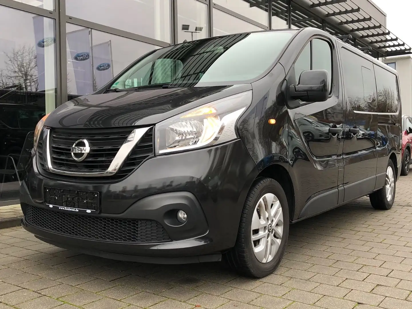 Nissan NV300 022 NV300 L2H1 dCi 2,9t PREMIUM Schwarz - 2