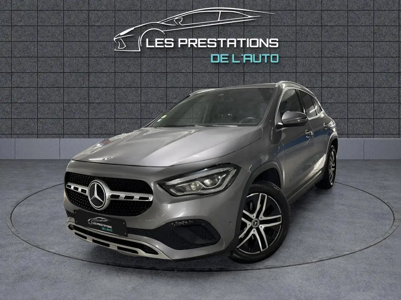 Mercedes-Benz GLA 200