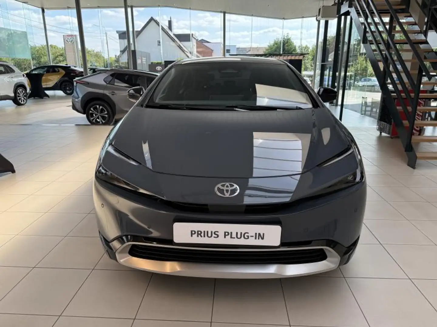 Toyota Prius Premium Plus Zwart - 2