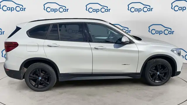 BMW X1 view 4