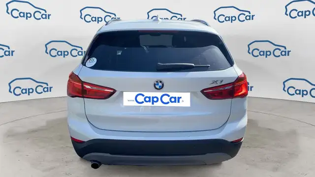 BMW X1 view 3