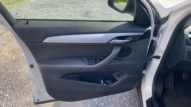 BMW X1 view 7