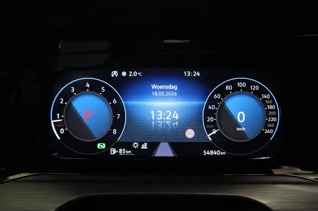 Volkswagen Golf view 10