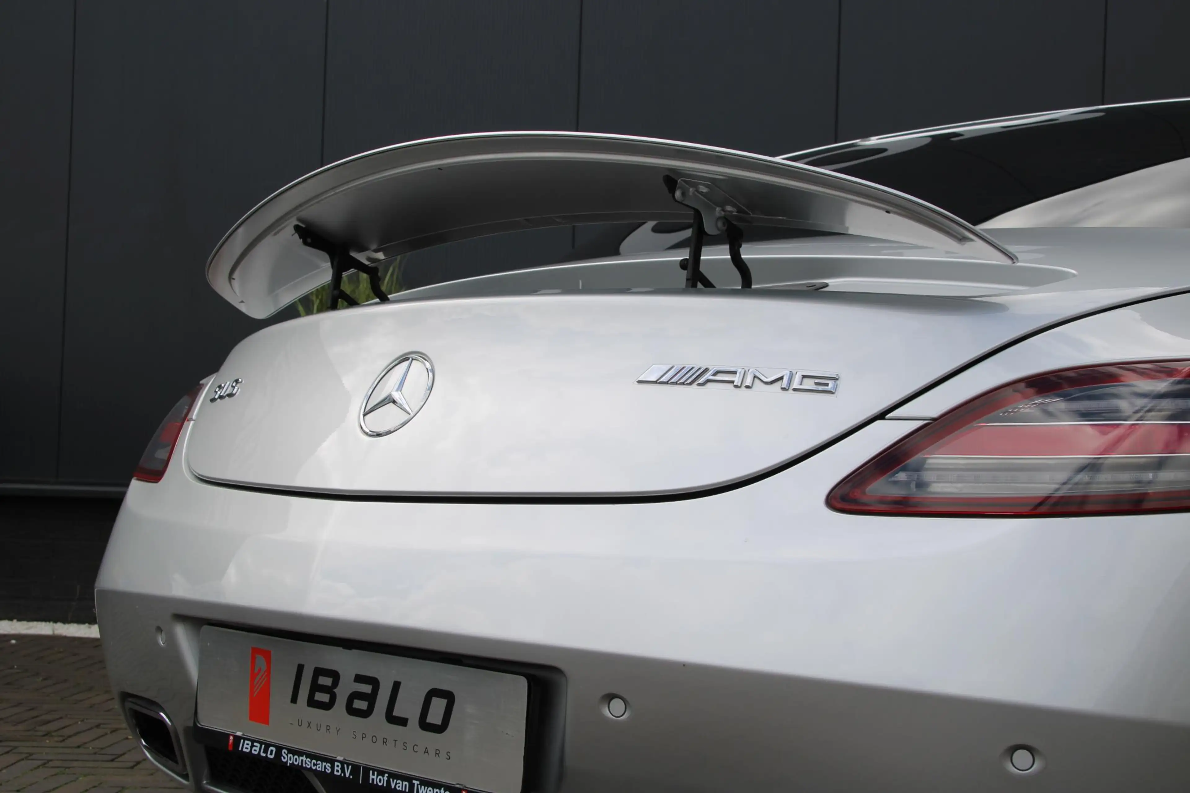 Mercedes-Benz SLS AMG Coupé | 571pk | Full PPF | Volledige historie — photo 15