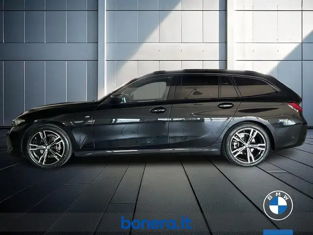 BMW 3 Series view 9